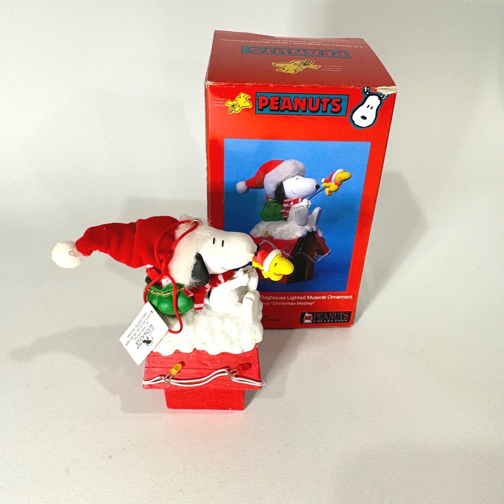 Peanuts Snoopy on Doghouse Lighted Musical Ornament Kurt Adler Christmas Medley